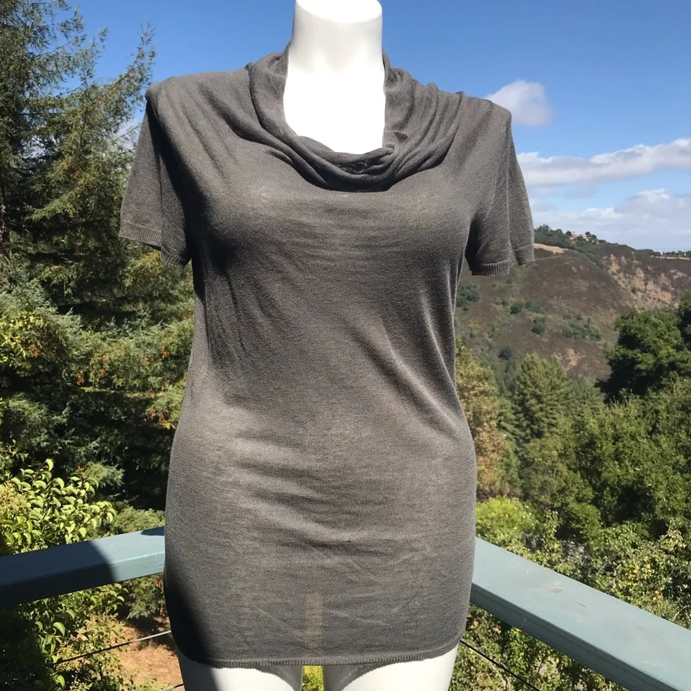 Karen Kane Sweater Tunic. Size L